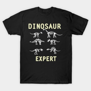 Skeleton dinosaur expert T-Shirt